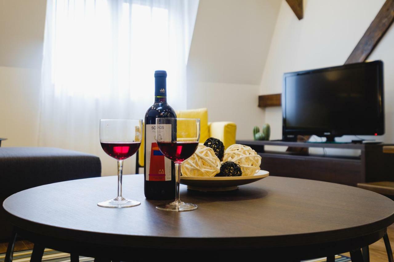 Apartment Lea Lux Belgrád Kültér fotó